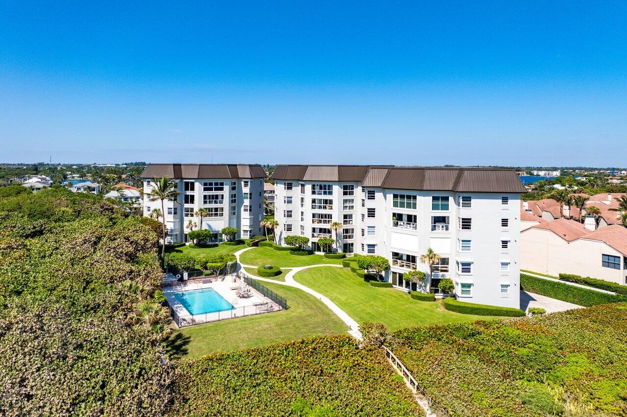 6665 North Ocean Boulevard, Unit B1 Ocean Ridge, FL 33435 - Photo 38 of 44 042-6665NorthOceanBoulevard-B1-BoyntonBe