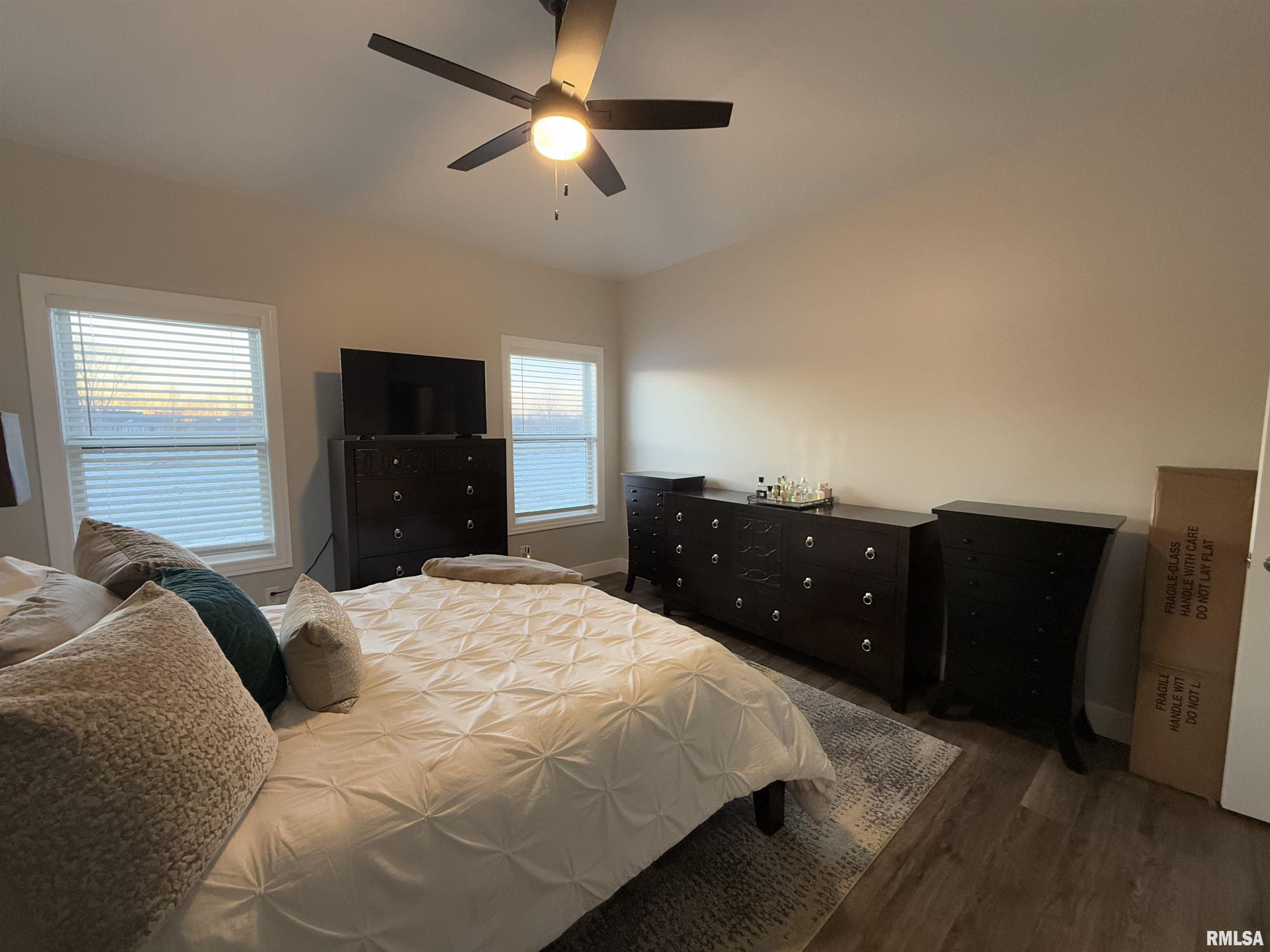 1607 Blenheim Drive Springfield, IL 62711 - Photo 12 of 22