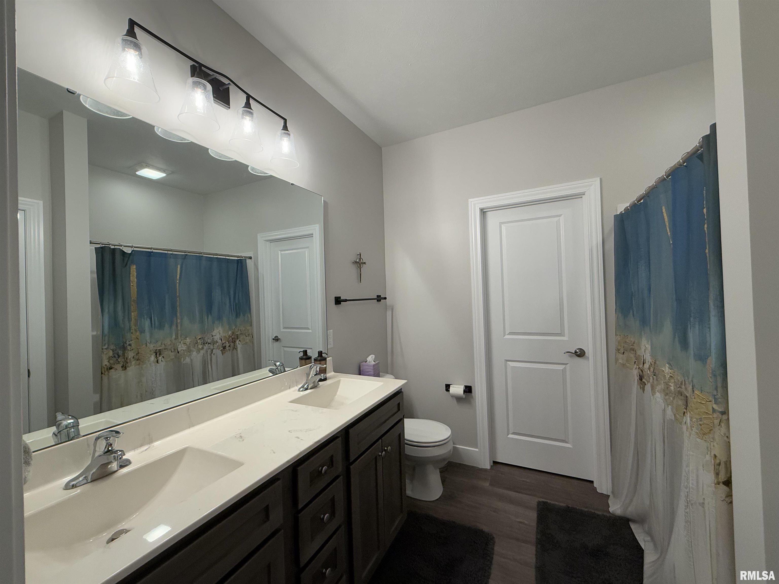 1607 Blenheim Drive Springfield, IL 62711 - Photo 14 of 22