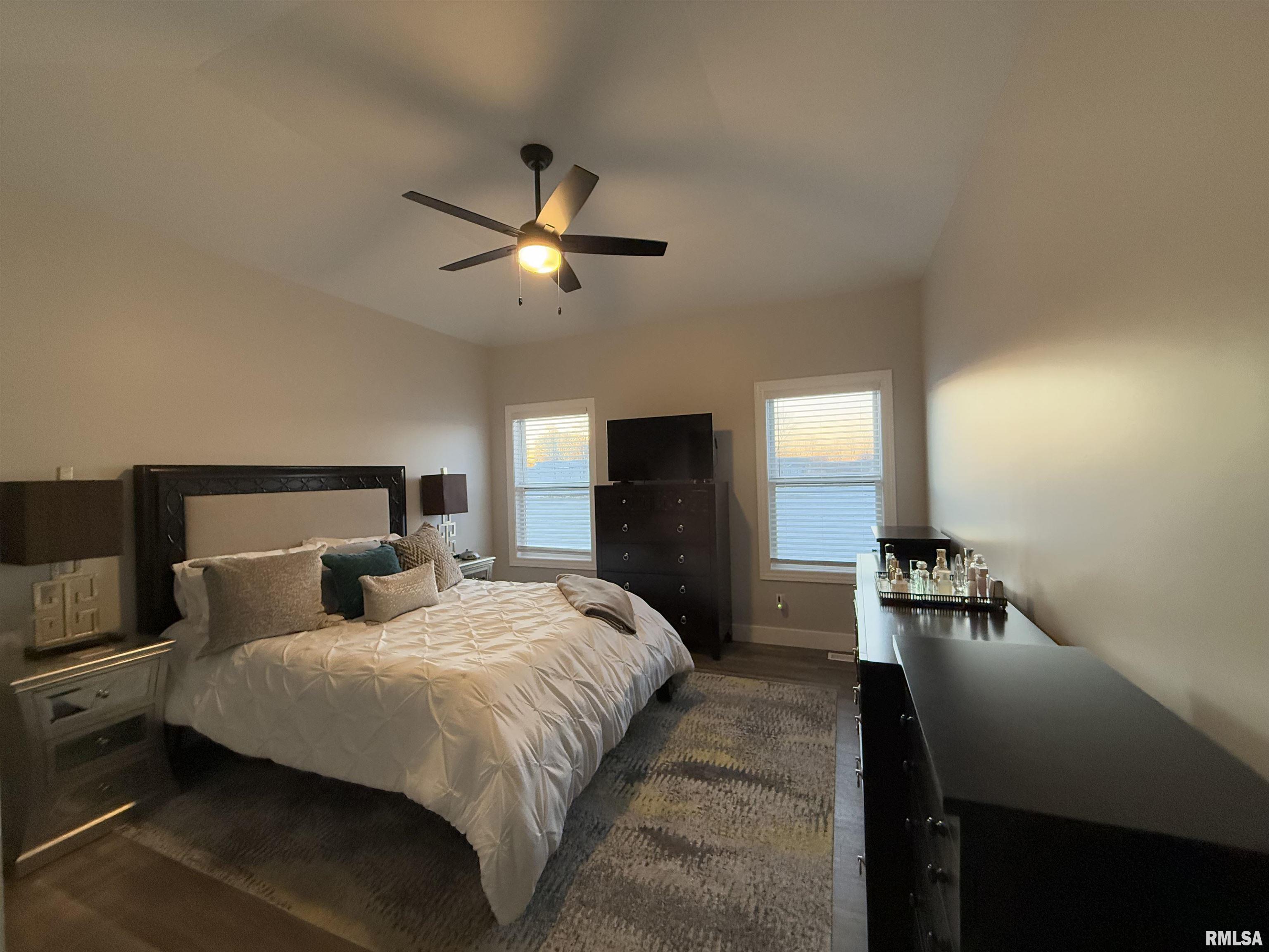 1607 Blenheim Drive Springfield, IL 62711 - Photo 10 of 22