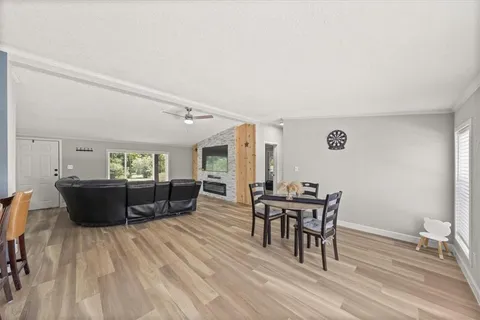 $650,000 | 23224 South Cedar Niles Road, Spring Hill, KS 66083