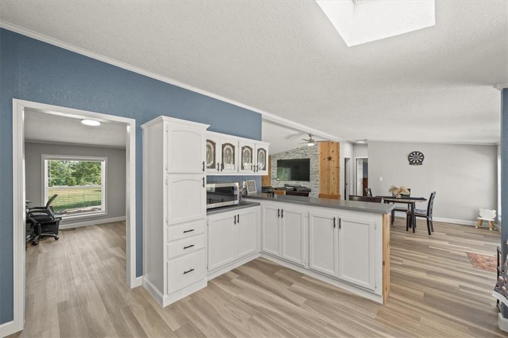 23224 South Cedar Niles Road Spring Hill, KS 66083 - Photo 14 of 39