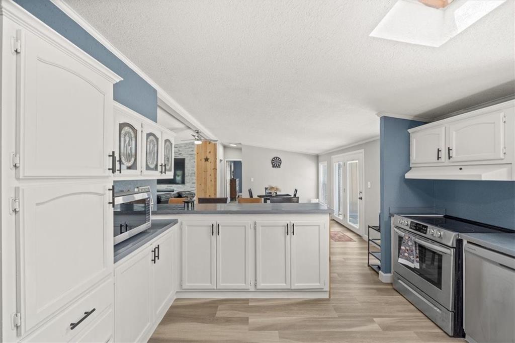 23224 South Cedar Niles Road Spring Hill, KS 66083 - Photo 15 of 39