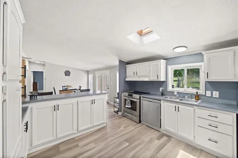 $650,000 | 23224 South Cedar Niles Road, Spring Hill, KS 66083