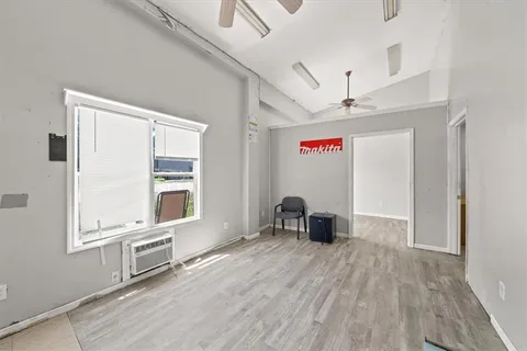 $650,000 | 23224 South Cedar Niles Road, Spring Hill, KS 66083