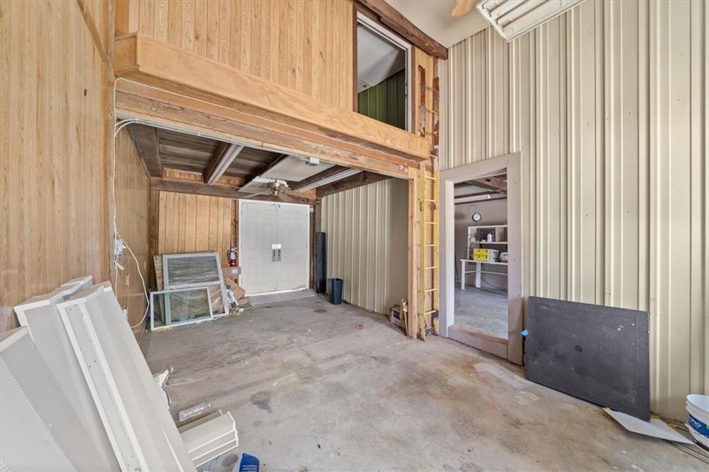 23224 South Cedar Niles Road Spring Hill, KS 66083 - Photo 28 of 39