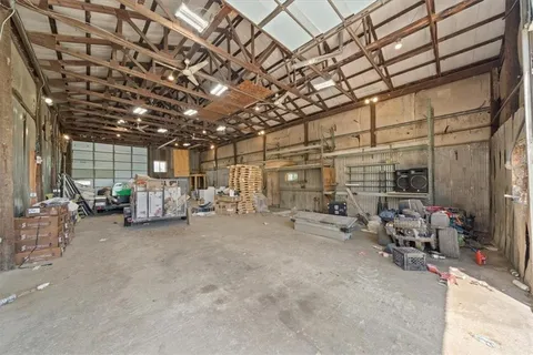 $650,000 | 23224 South Cedar Niles Road, Spring Hill, KS 66083