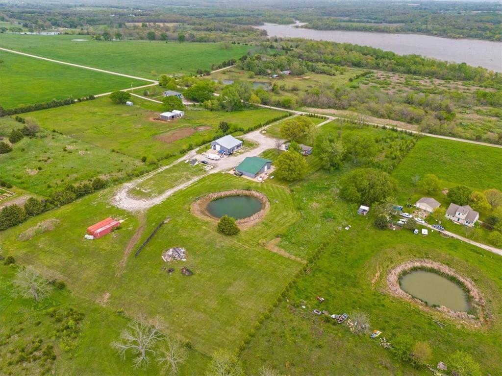 23224 South Cedar Niles Road Spring Hill, KS 66083 - Photo 35 of 39