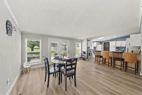 $650,000 | 23224 South Cedar Niles Road, Spring Hill, KS 66083