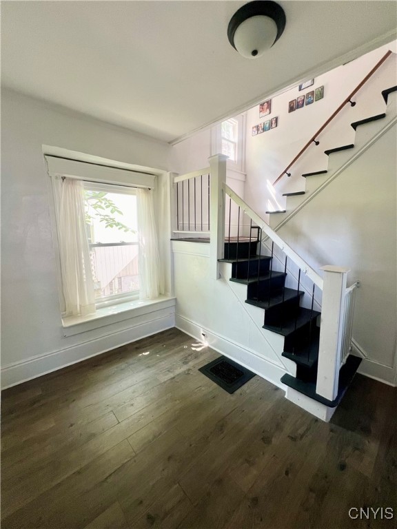 23 Perry Street Auburn, NY 13021 - Photo 6 of 22