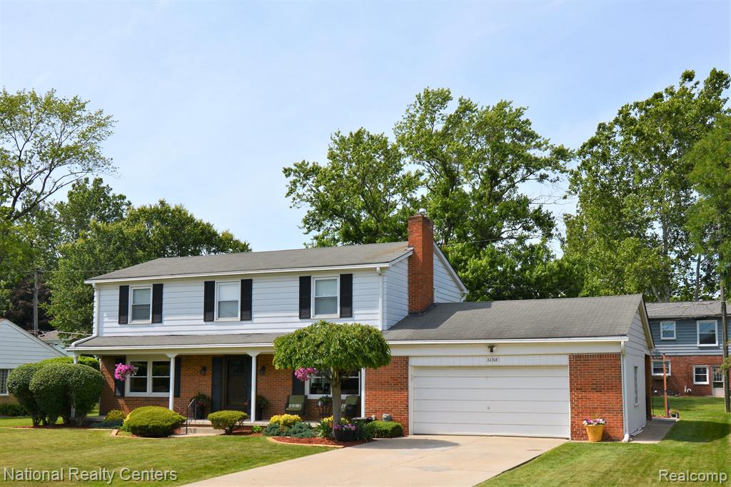 32308 Red Clover Road Farmington Hills, MI 48334 - Photo 37 of 37