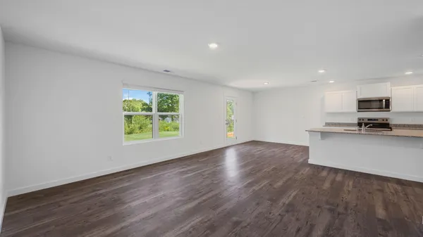 $370,240 | 4330 Scenic Mdw Drive Northeast, Cleveland, TN 37323