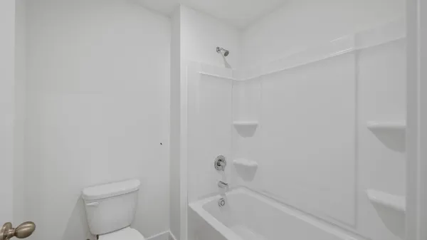 $370,240 | 4330 Scenic Mdw Drive Northeast, Cleveland, TN 37323