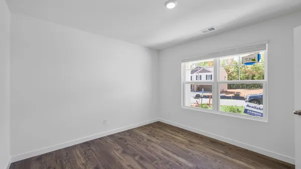 $370,240 | 4330 Scenic Mdw Drive Northeast, Cleveland, TN 37323