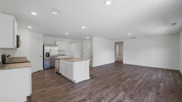 $370,240 | 4330 Scenic Mdw Drive Northeast, Cleveland, TN 37323