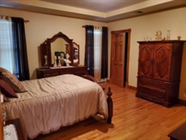 245 Sterling Street Fall River, MA 02721 - Photo 11 of 22 Gallery Image 11