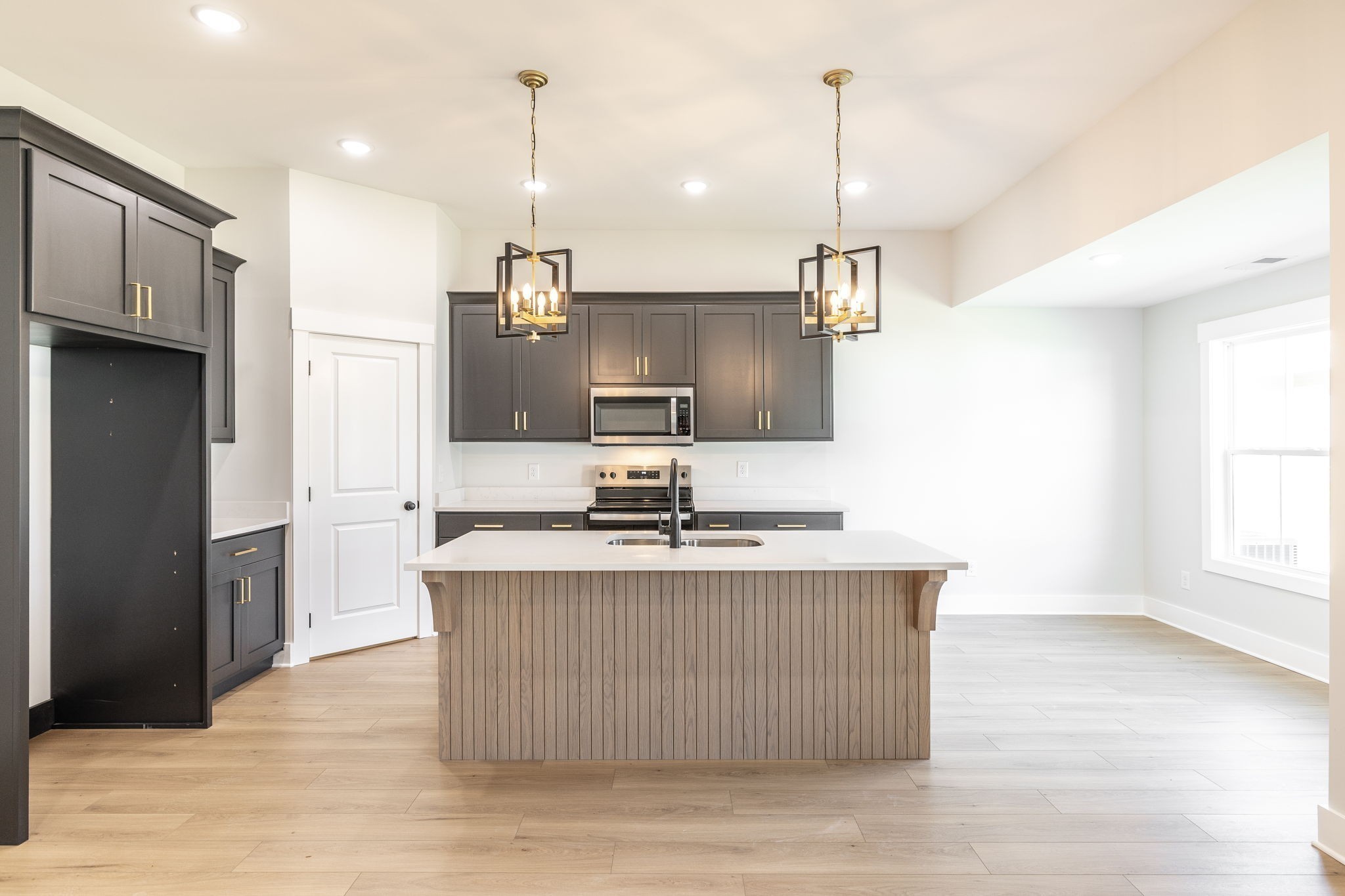 2130 Rylee Way Greenbrier, TN 37073 - Photo 2 of 8