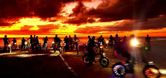 $975,000 | 6415 Midnight Pass Road, Unit 904, Sarasota, FL 34242