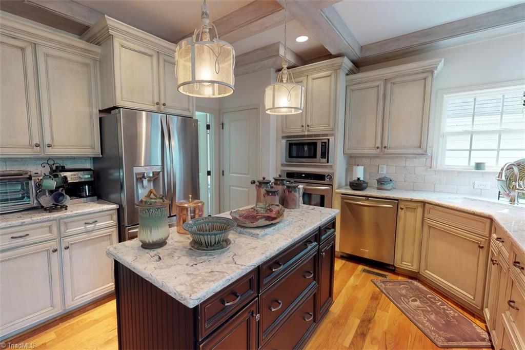 148 Maplevalley Road Advance, NC 27006 - Photo 11 of 30 French County Style Kitchen
