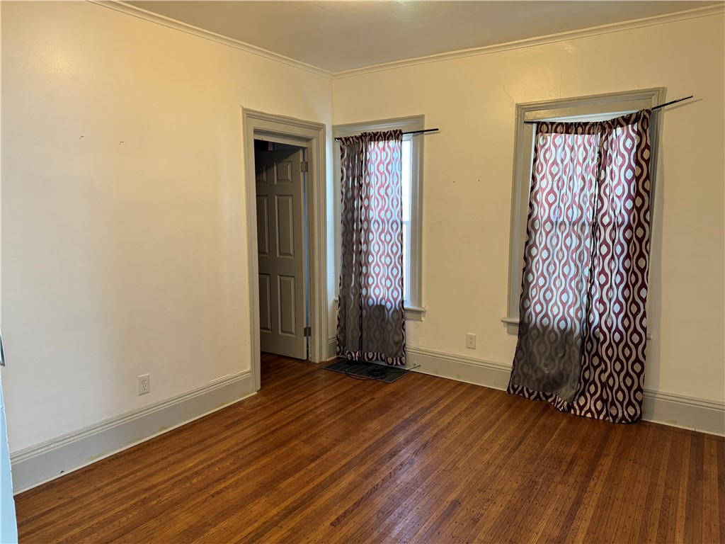 11 Otis Street Rochester, NY 14606 - Photo 5 of 20