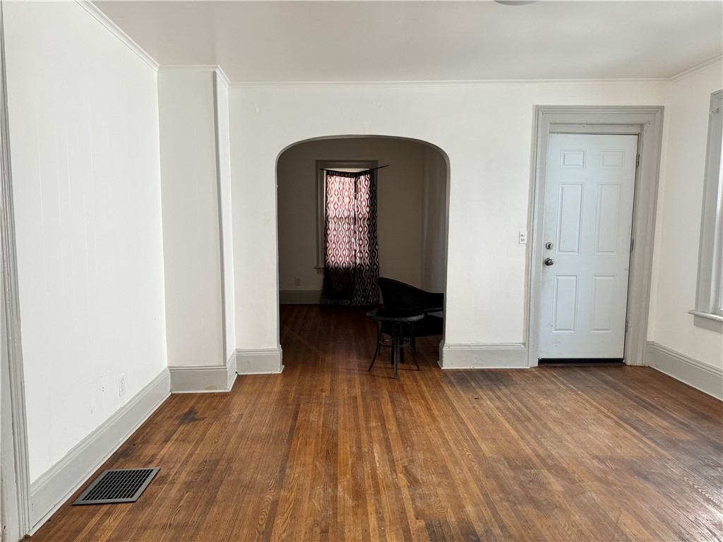 11 Otis Street Rochester, NY 14606 - Photo 8 of 20