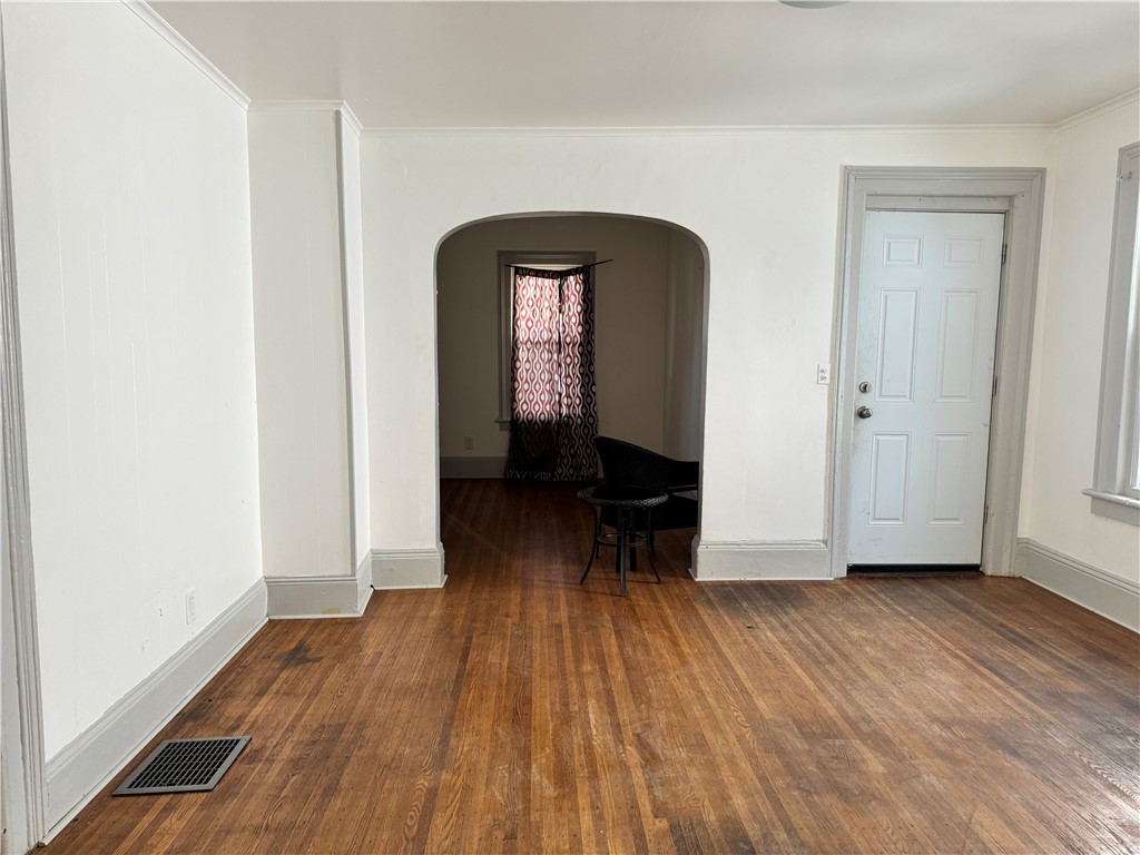 11 Otis Street Rochester, NY 14606 - Photo 9 of 20