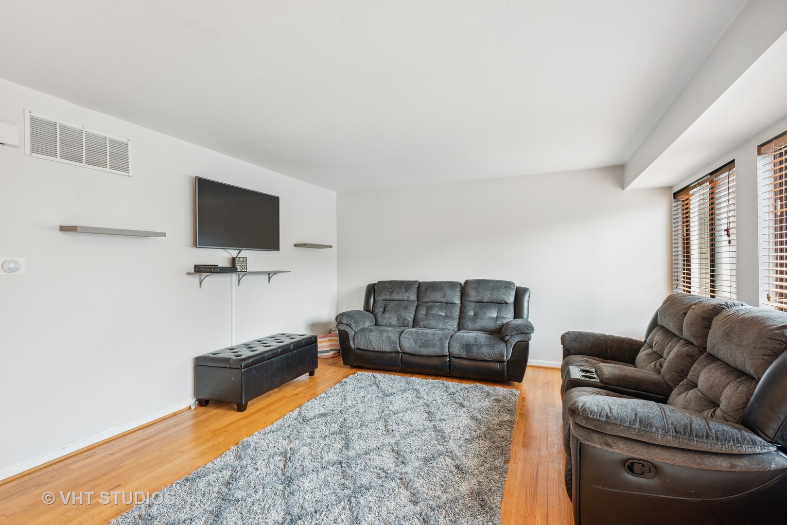 1410 Whispering Springs Circle Palatine, IL 60074 - Photo 7 of 14