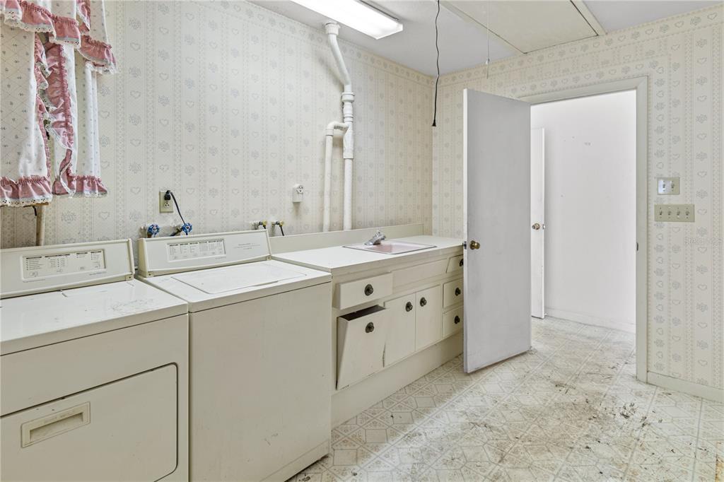 5331 98th Way North St. Petersburg, FL 33708 - Photo 21 of 33