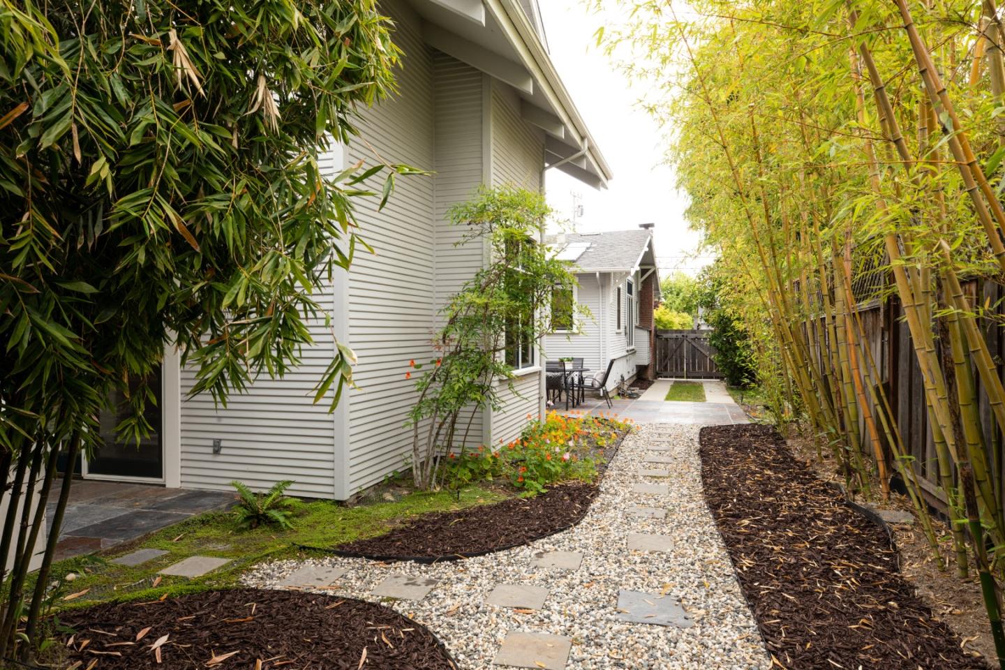 345 Berkeley Way Santa Cruz, CA 95062 - Photo 33 of 39 a view of a house with a yard