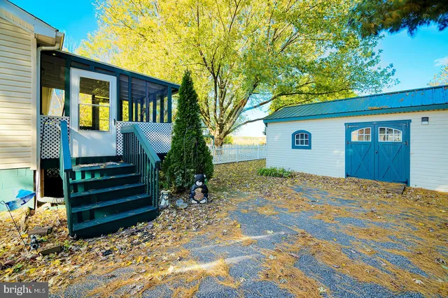 a view of a blue door of the house