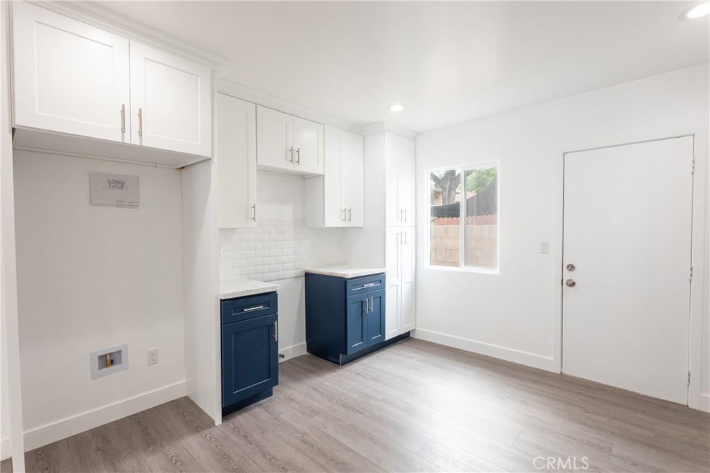 2422 Bryce Road El Monte, CA 91732 - Photo 14 of 25 Kitchen back house