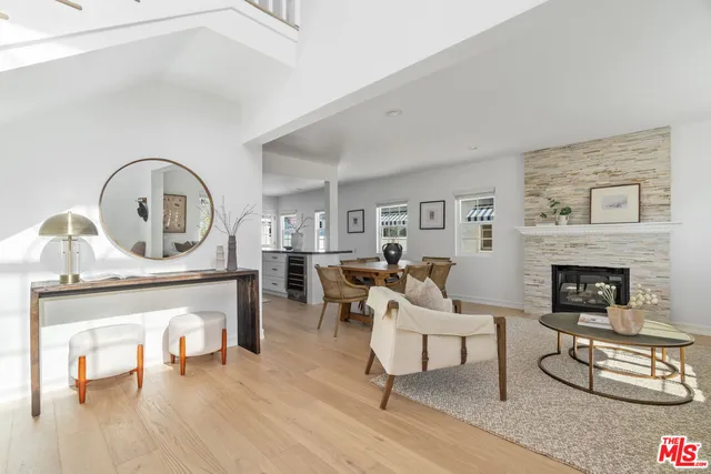 $2,398,000 | 6501 West 83rd Street, Los Angeles, CA 90045