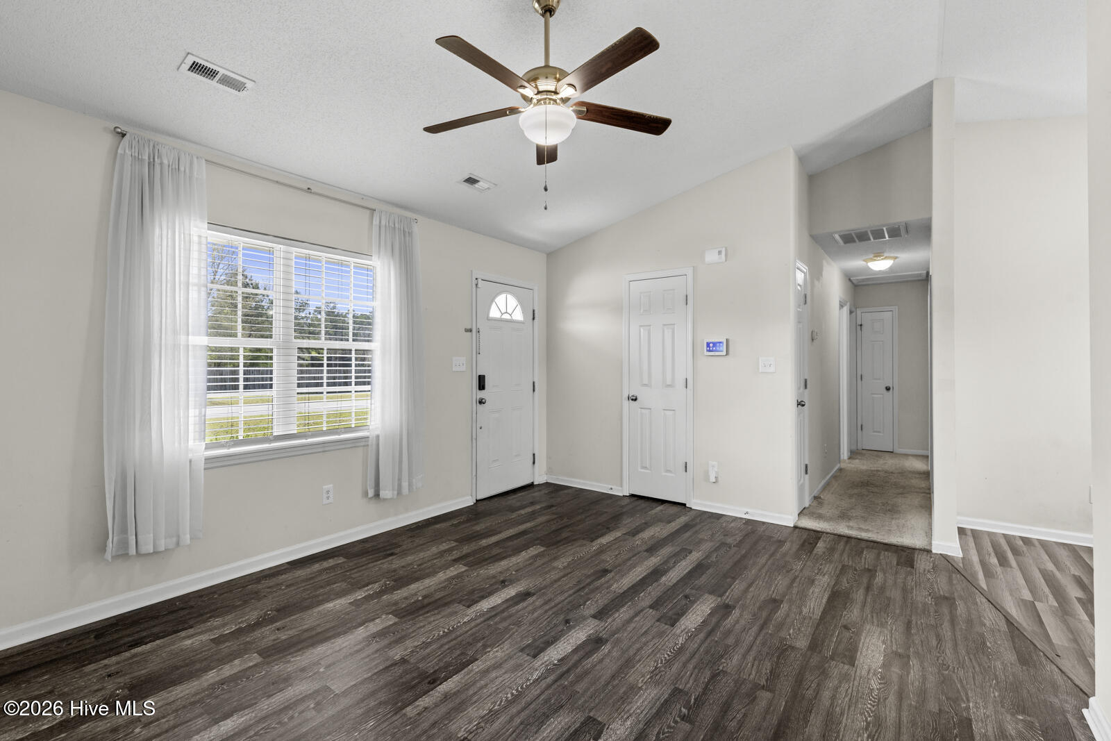 100 Burrell Lane Richlands, NC 28574 - Photo 6 of 21 6A5E0E22-82F9-4A49-B011-3B4E5B6FC176