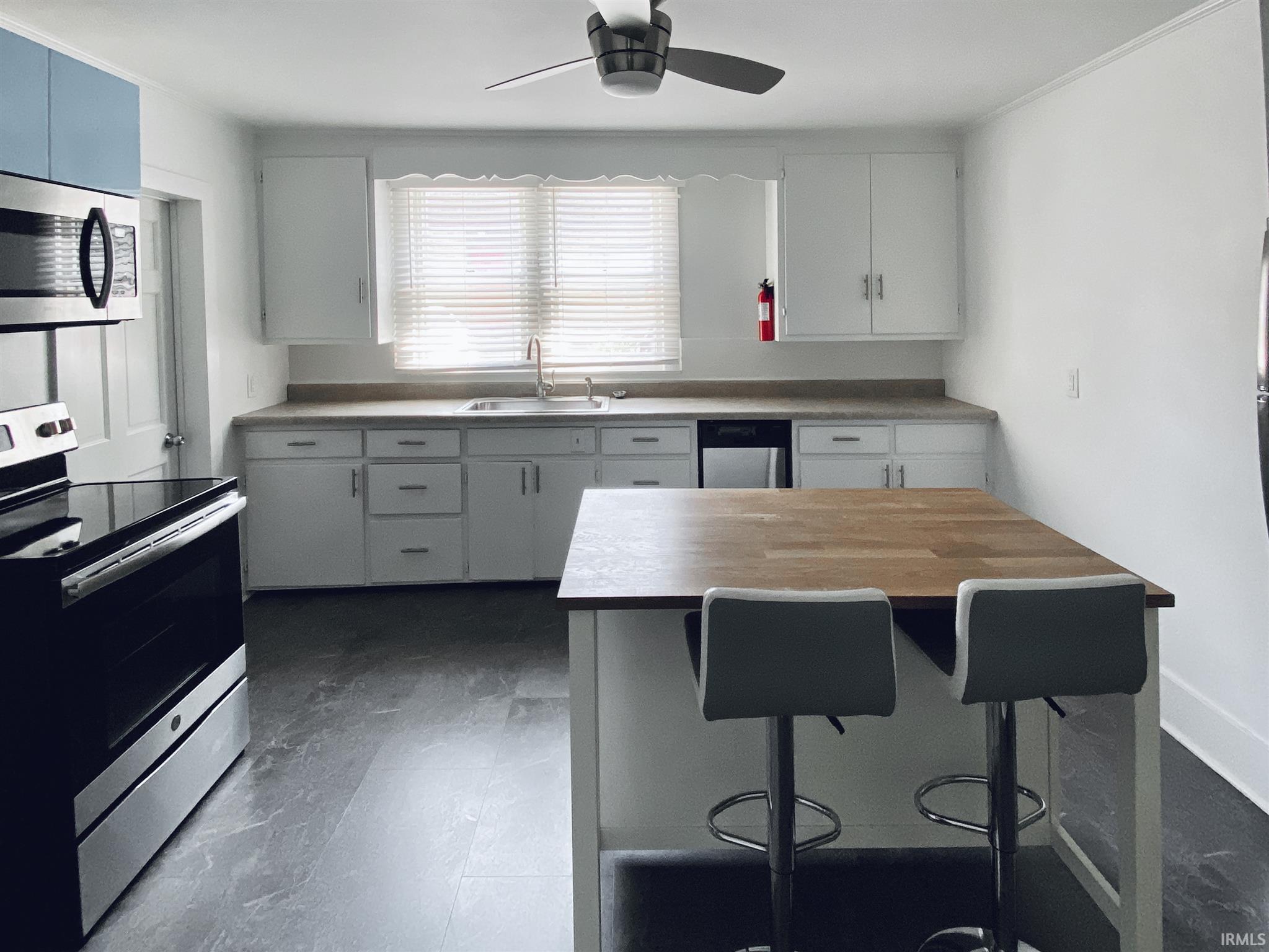 809 South Washington Street Bloomington, IN 47401 - Photo 2 of 33