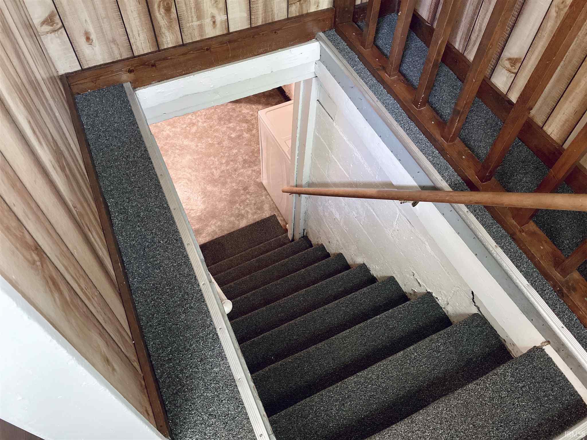 809 South Washington Street Bloomington, IN 47401 - Photo 25 of 33