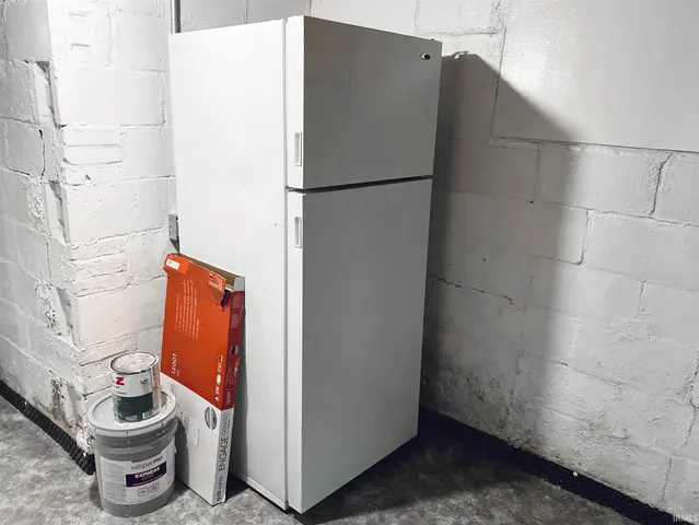 $2,820 | 809 South Washington Street, Bloomington, IN 47401