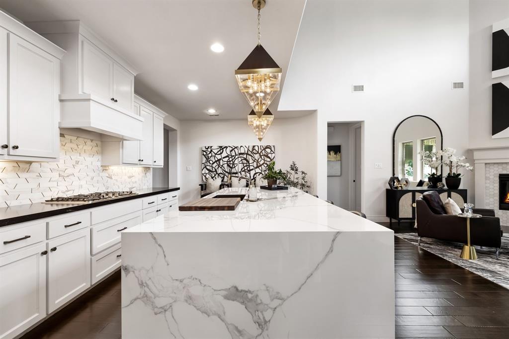 2264 Savannah Oak Road Frisco, TX 75033 - Photo 15 of 39