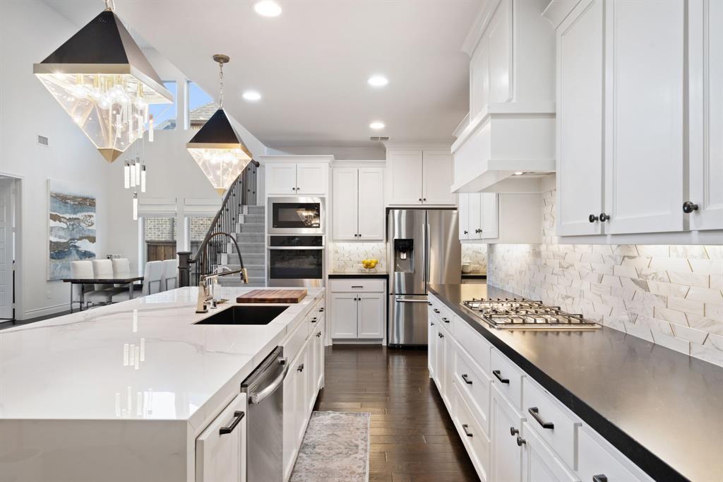 2264 Savannah Oak Road Frisco, TX 75033 - Photo 17 of 39