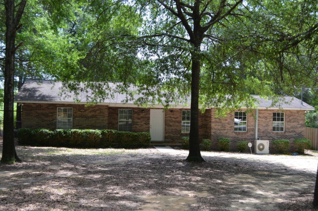 627 Porter Andrews Road Ozark, AL 36360 - Photo 1 of 1 Main View