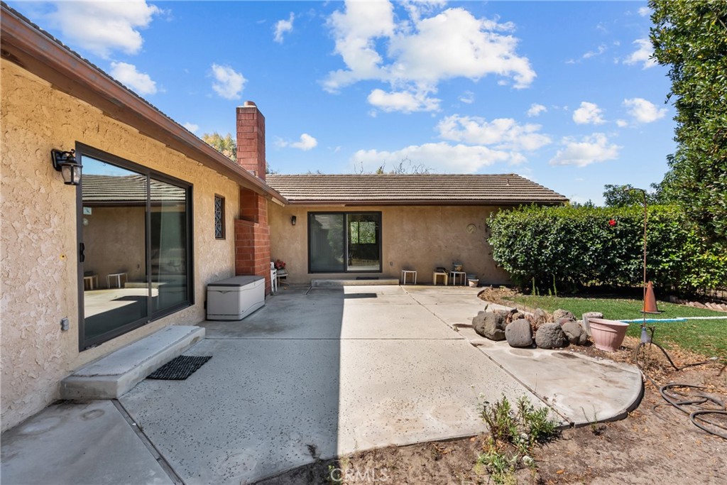 2425 Duval Road Camarillo, CA 93012 - Photo 42 of 45