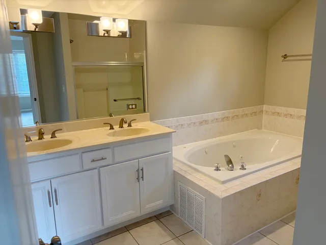 $514,900 | 4 Alleghany Court, Bolingbrook, IL 60440