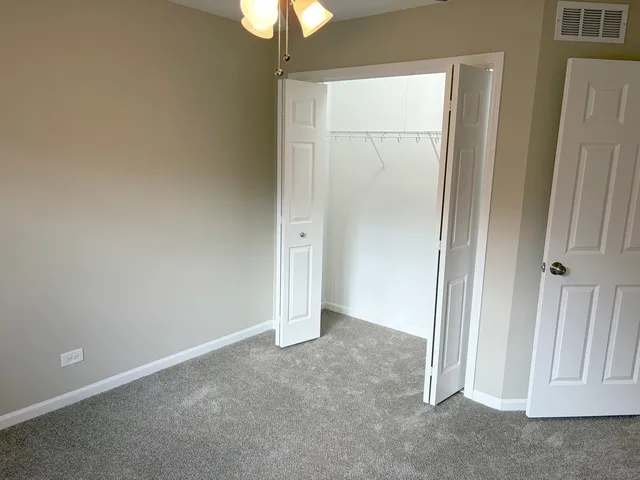 $514,900 | 4 Alleghany Court, Bolingbrook, IL 60440