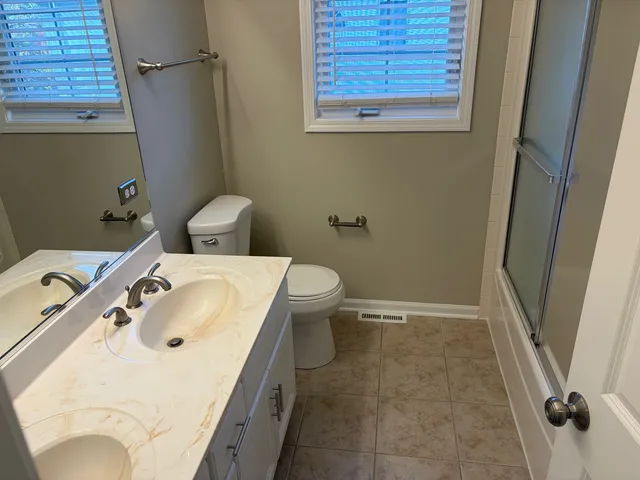 $514,900 | 4 Alleghany Court, Bolingbrook, IL 60440