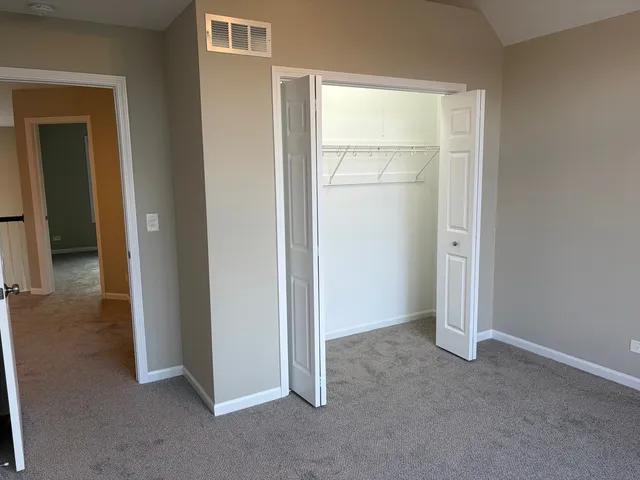 $514,900 | 4 Alleghany Court, Bolingbrook, IL 60440