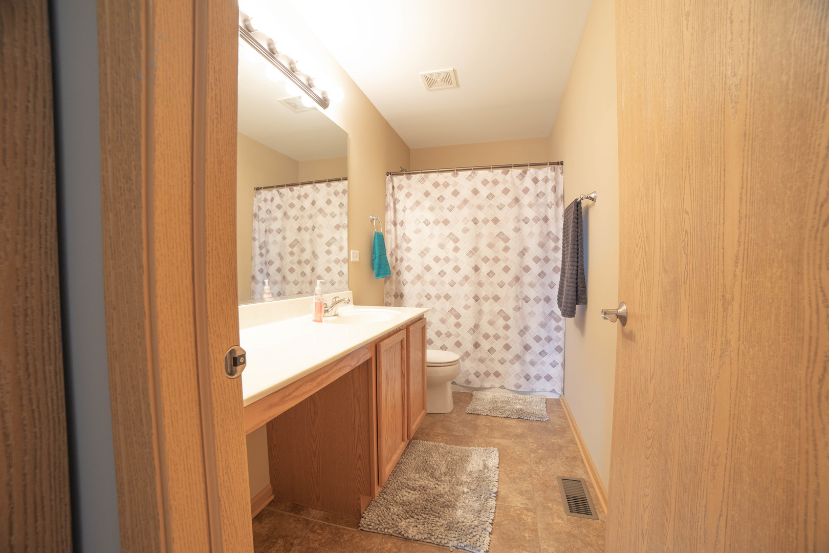 1156 Port Royal Road Pingree Grove, IL 60140 - Photo 22 of 33