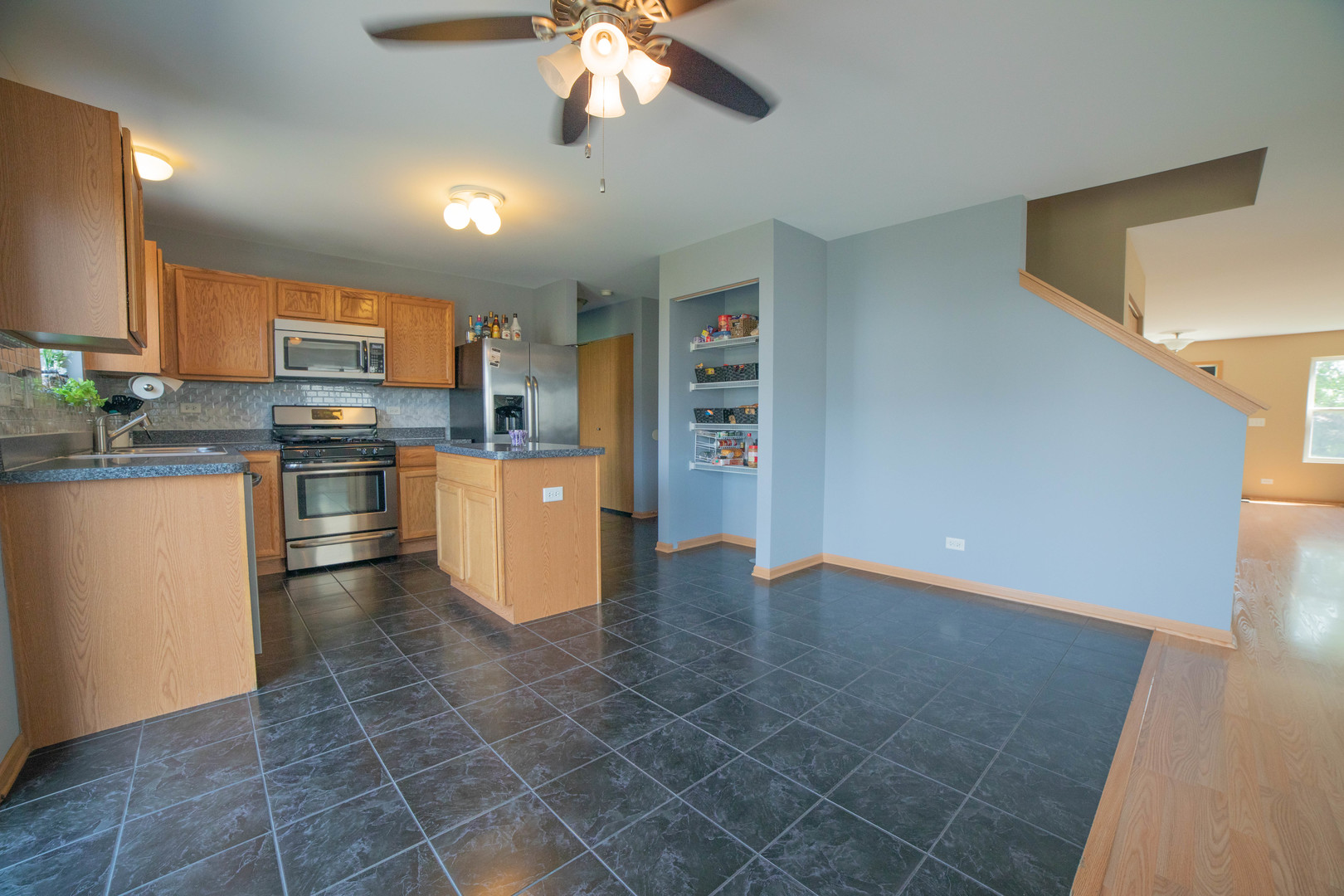 1156 Port Royal Road Pingree Grove, IL 60140 - Photo 10 of 33
