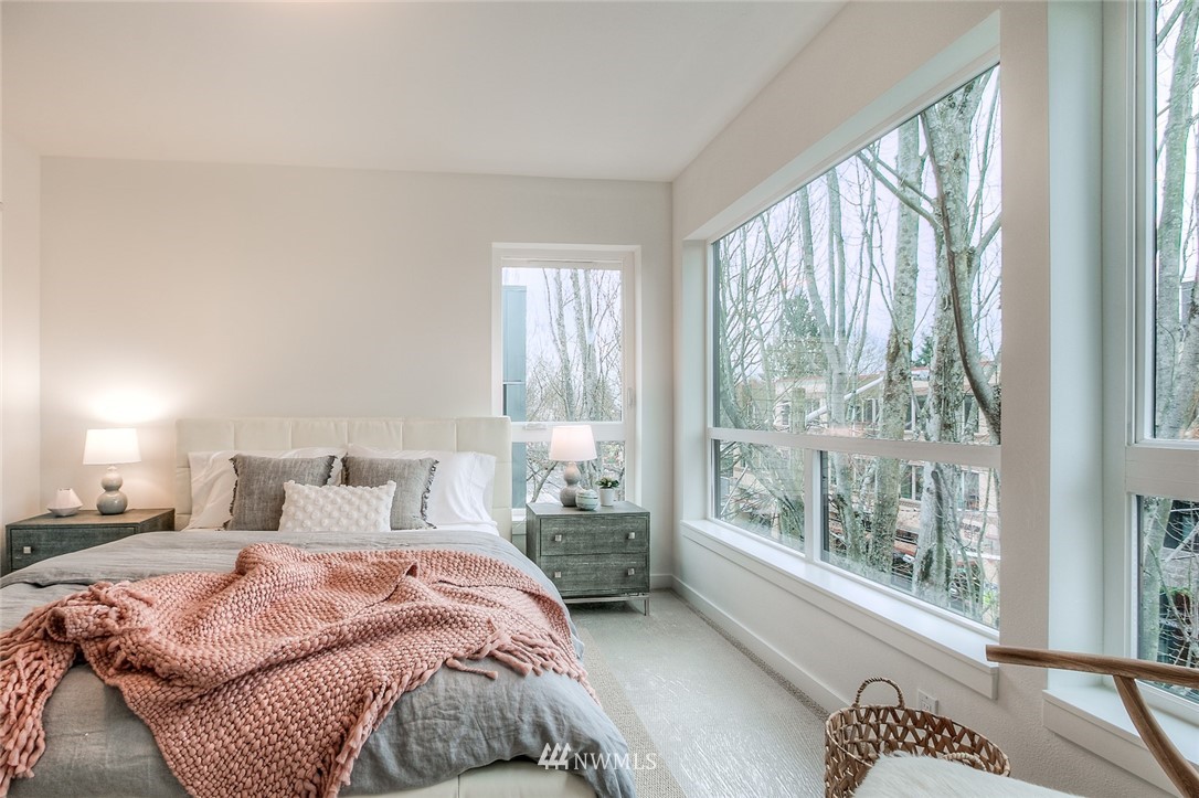 1117 34th Avenue, Unit B Seattle, WA 98122 - Photo 13 of 23