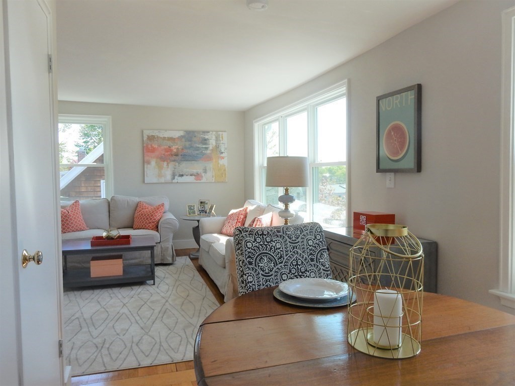 39 Prospect Street, Unit 4 Marblehead, MA 01945 - Photo 8 of 24