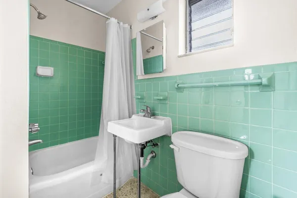 $1,550 | 751 Hummingbird Way, Unit 6, North Palm Beach, FL 33408