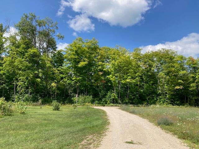 3048 North Webb Road Hessel, MI 49745 - Photo 5 of 34 Gallery Image 5